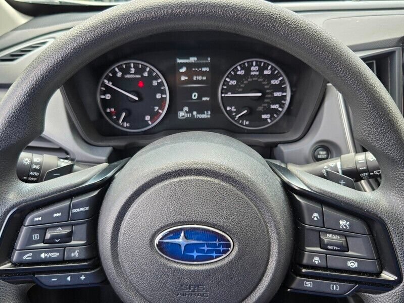 Used 2024 Subaru Crosstrek 2.0i Premium AWD/4WD image 21
