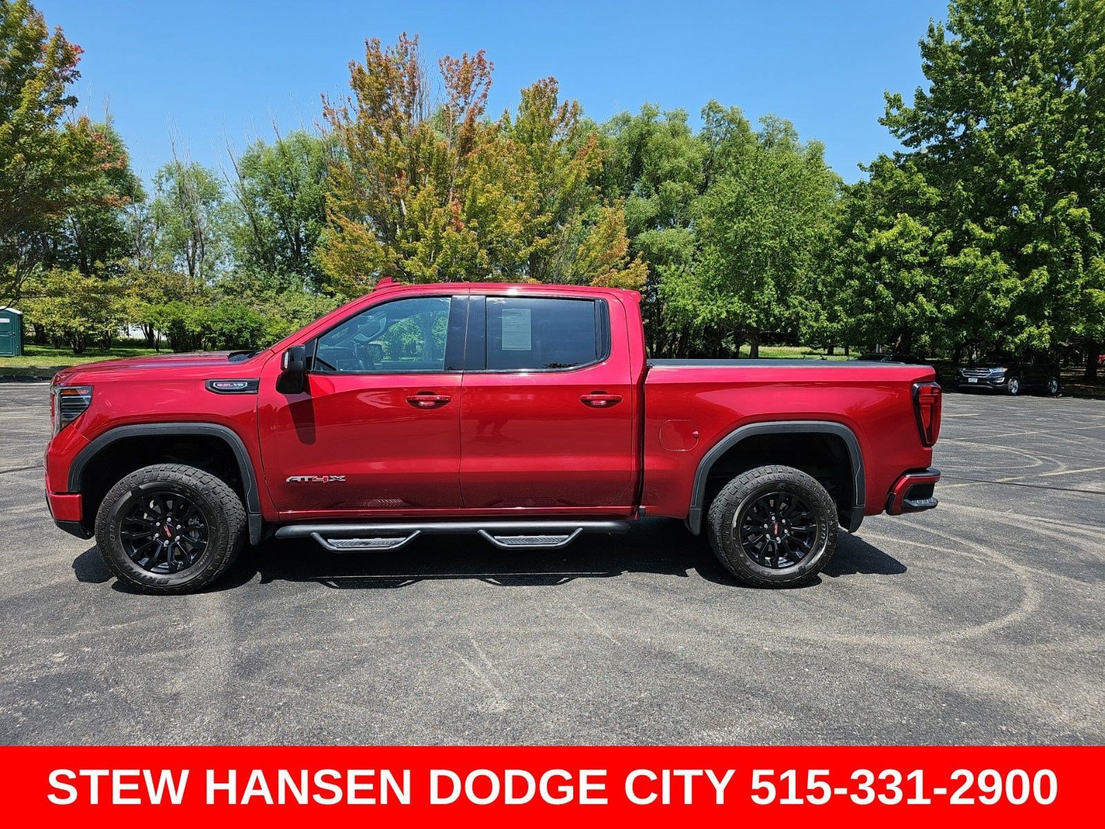 Used 2022 GMC Sierra 1500 AT4X AWD/4WD image 1