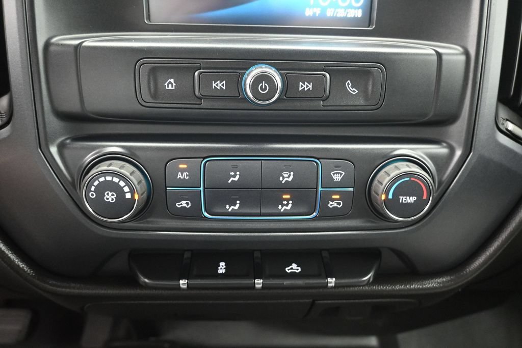 Used 2017 Chevrolet Silverado 3500 W/T AWD/4WD image 16