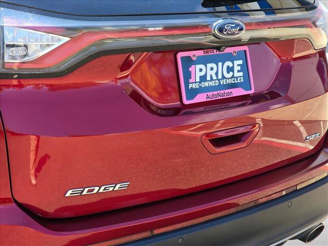 Used 2018 Ford Edge SEL w/ Equipment Group 201A FWD image 10