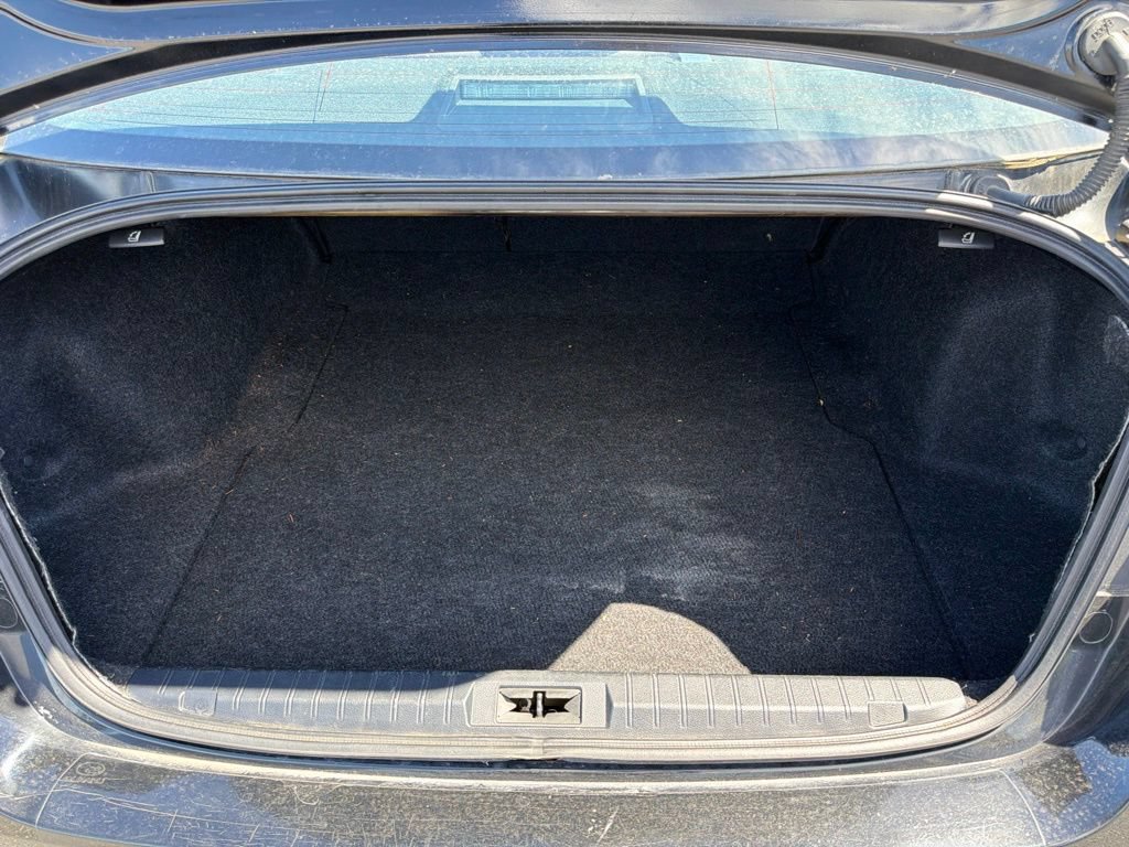 Used 2015 Subaru Legacy 2.5i Premium AWD/4WD image 17