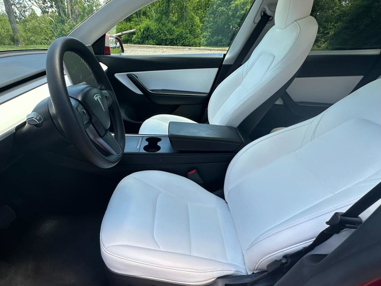 Used 2021 Tesla Model Y Long Range AWD/4WD image 10