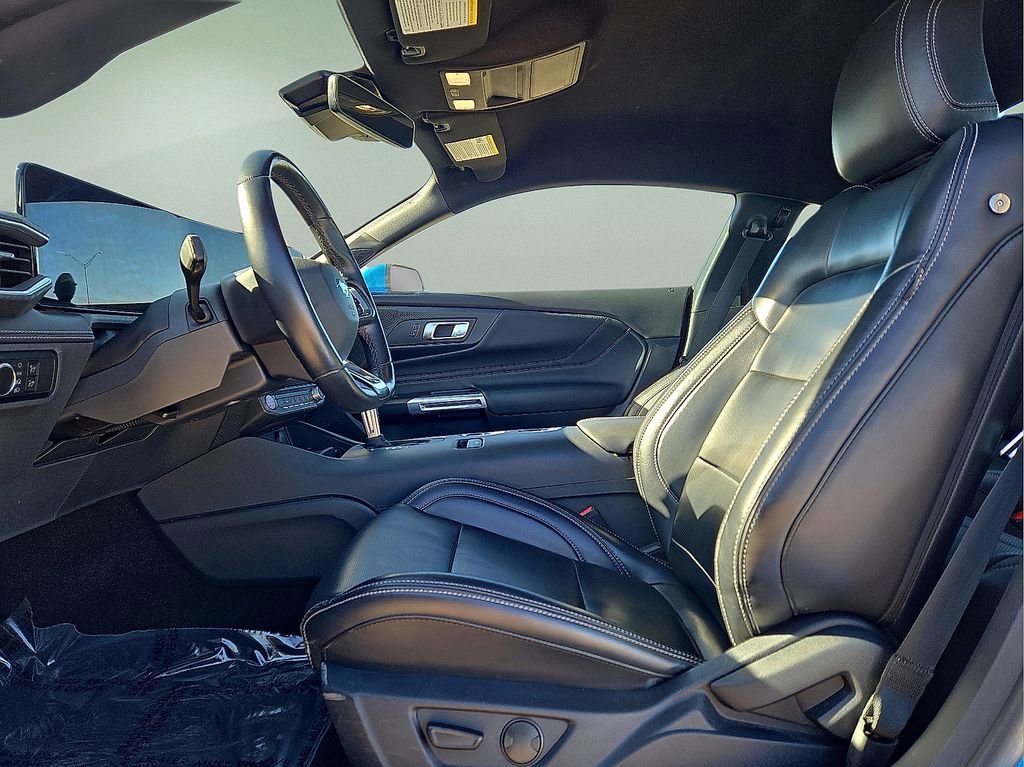 Used 2024 Ford Mustang Premium image 17