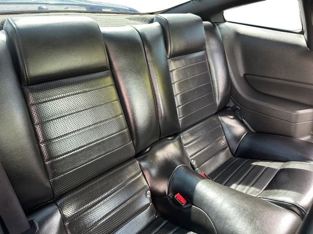 Used 2007 Ford Mustang GT RWD image 17