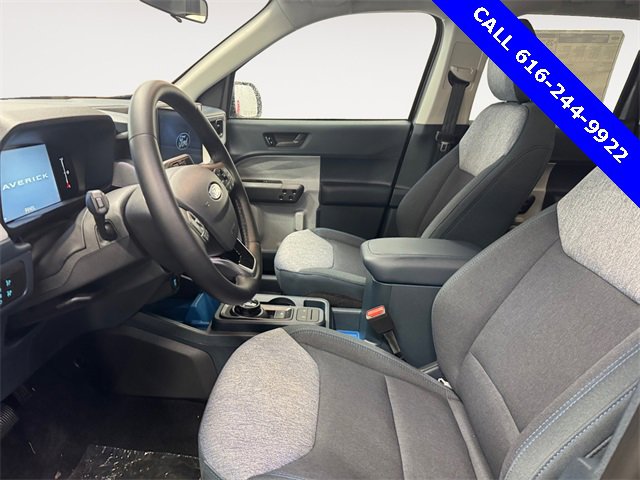 New 2025 Ford Maverick XLT w/ XLT Luxury Package image 9