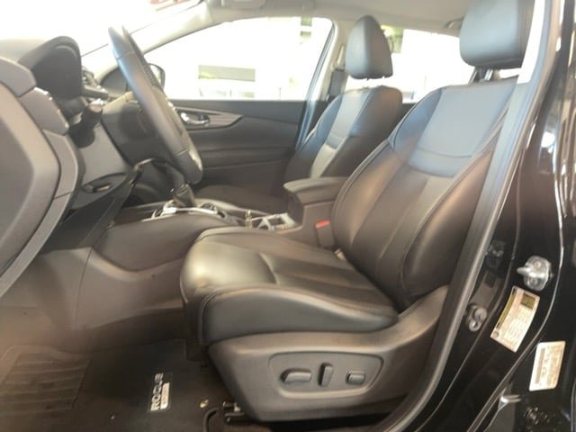 Used 2018 Nissan Rogue Sport SL w/ SL Premium Package AWD/4WD image 19
