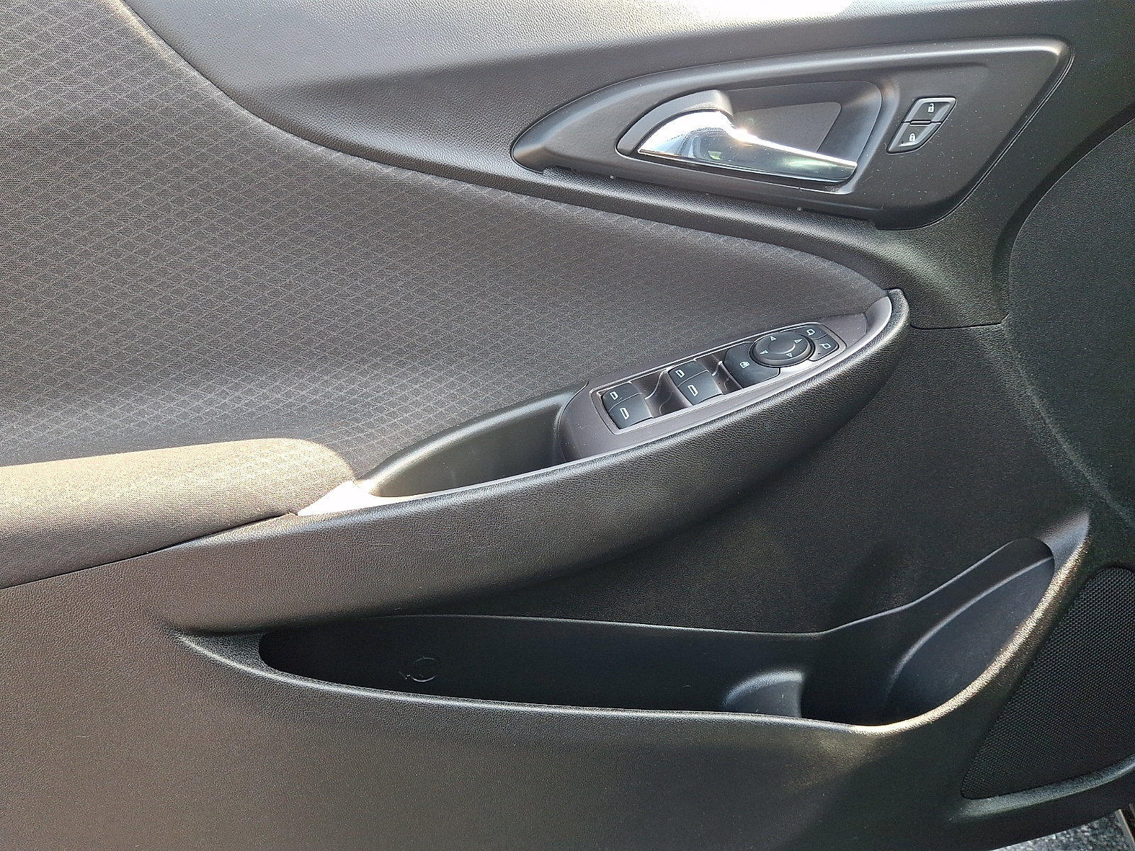 Used 2021 Chevrolet Malibu RS FWD image 13