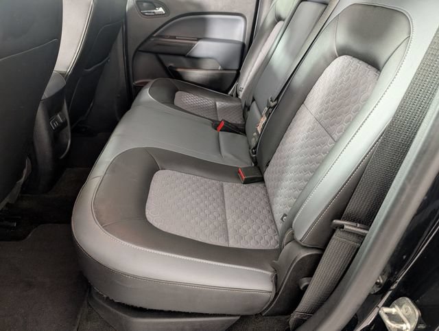Used 2018 Chevrolet Colorado Z71 AWD/4WD image 25