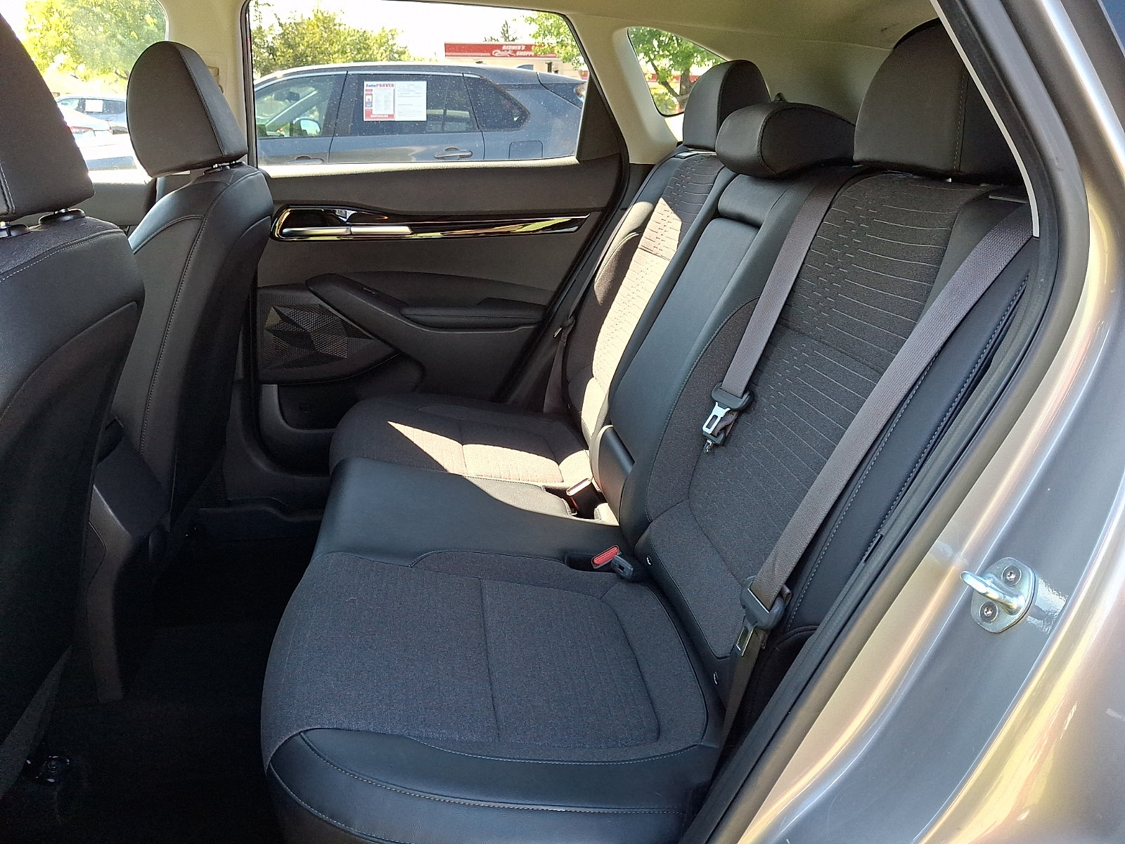 Used 2021 Kia Seltos S AWD/4WD image 10
