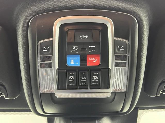 New 2026 RAM 3500 Laramie AWD/4WD image 21