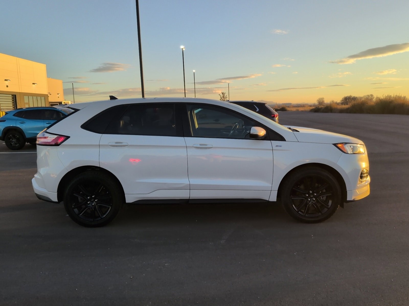 Used 2020 Ford Edge ST-Line image 8