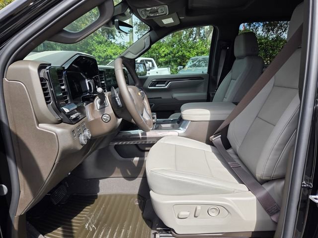 New 2026 Chevrolet Silverado 1500 LTZ w/ LTZ Premium Package AWD/4WD image 14