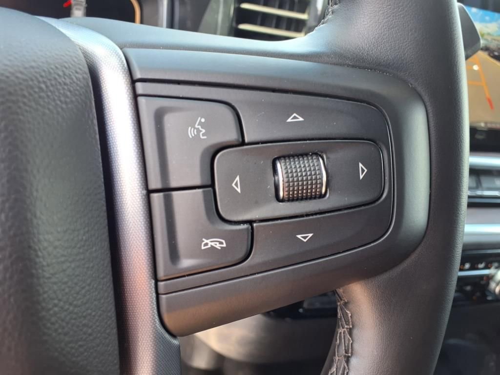 Used 2025 GMC Sierra 1500 SLT image 22