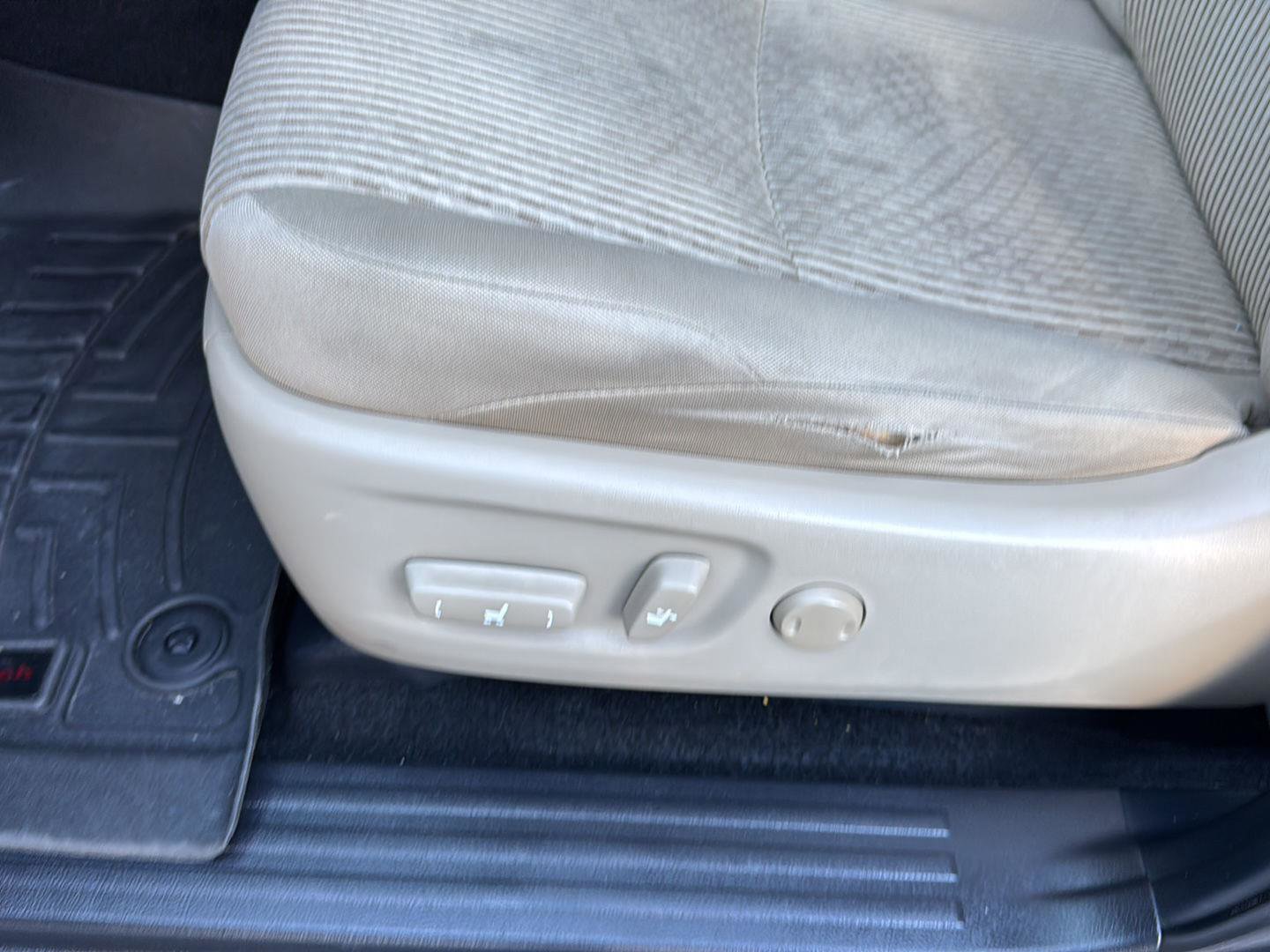 Used 2016 Toyota 4Runner SR5 image 28