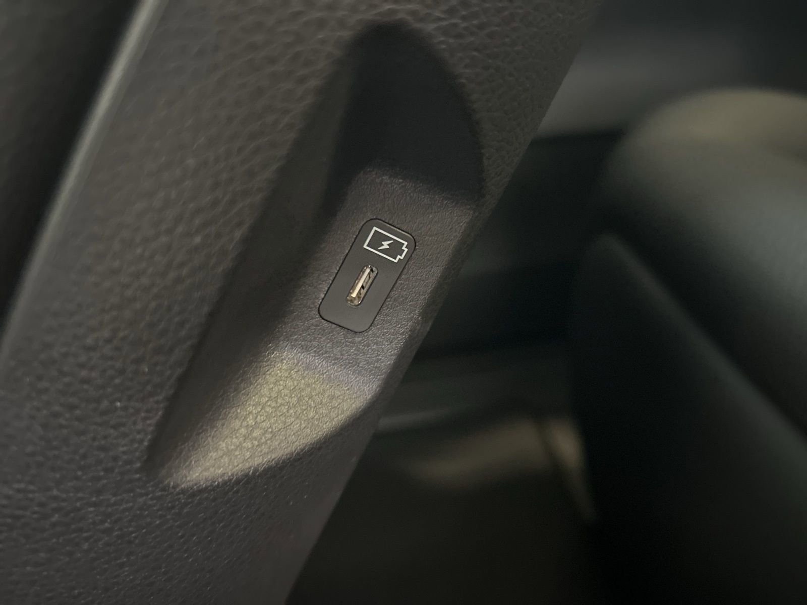 New 2026 Kia Carnival SX Prestige image 16