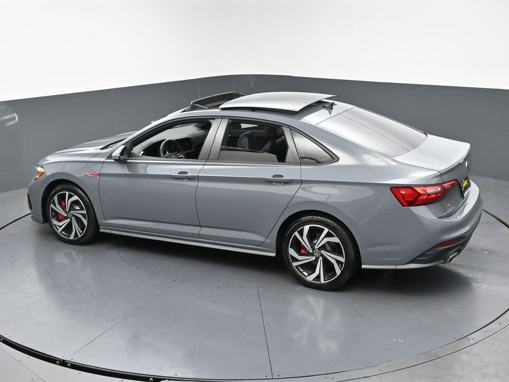 Used 2024 Volkswagen Jetta GLI Autobahn image 48