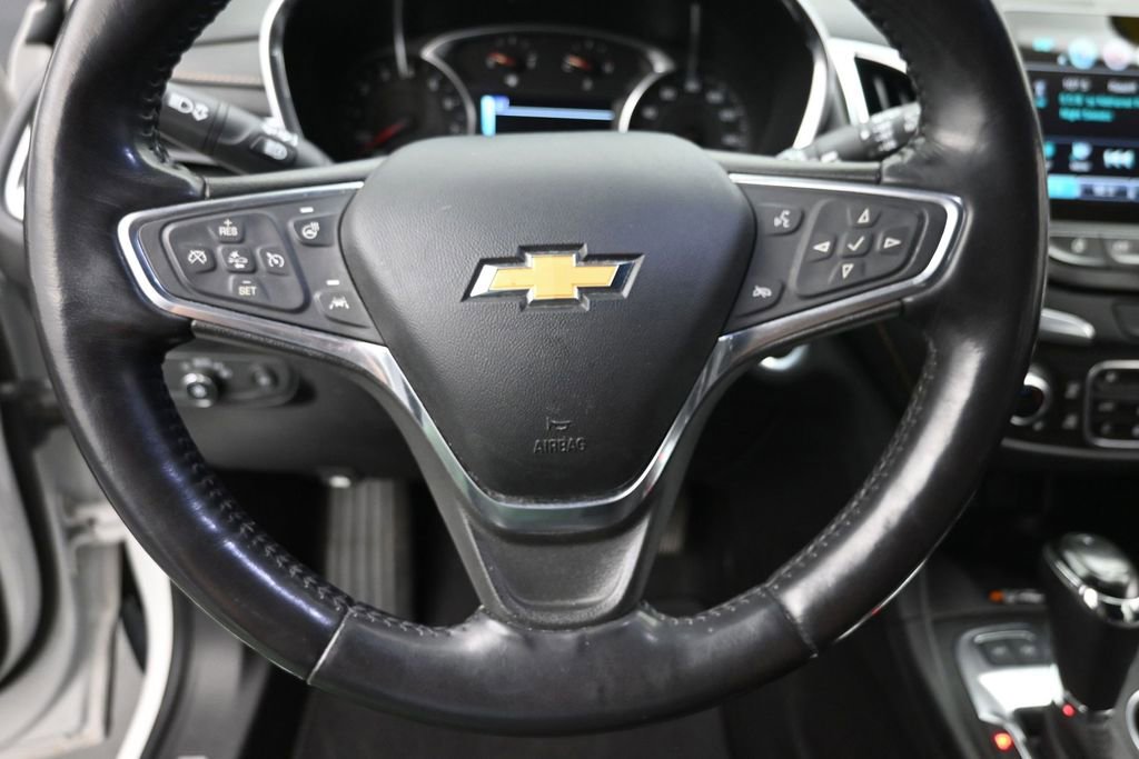 Used 2018 Chevrolet Equinox Premier AWD/4WD image 15