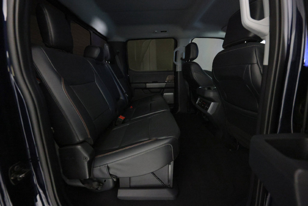 Used 2024 Ford F250 Lariat w/ Black Appearance Package AWD/4WD image 13