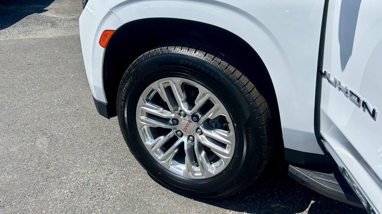Used 2021 GMC Yukon XL SLT w/ SLT Luxury Plus Package AWD/4WD image 38
