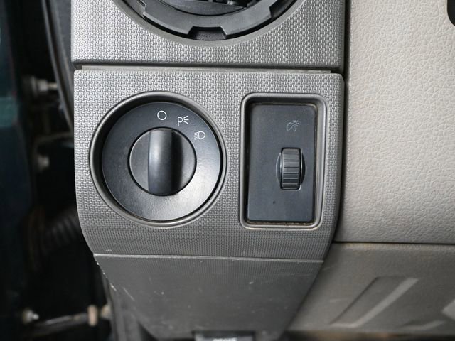 Used 2010 Ford F550 4x4 Regular Cab Super Duty image 23