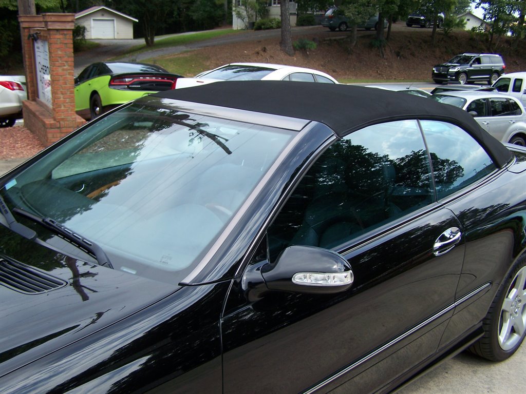 Used 2005 Mercedes-Benz CLK 500 Cabriolet image 34