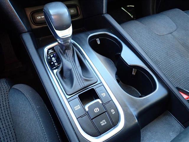 Used 2020 Hyundai Santa Fe SEL w/ Convenience Package image 18