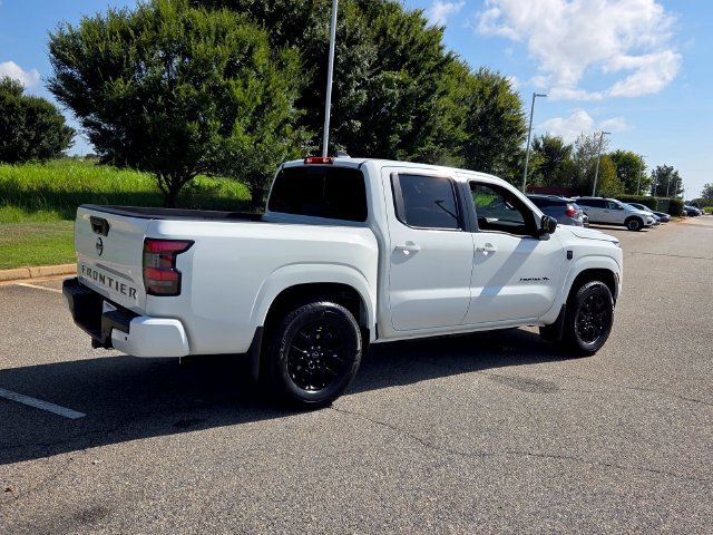 New 2027 Nissan Frontier SV w/ SV Convenience Package RWD image 12