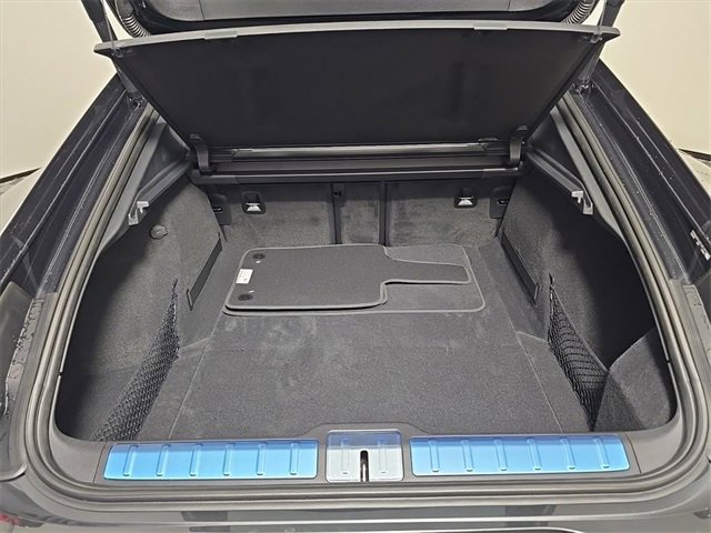 New 2026 Porsche Panamera 4 image 13