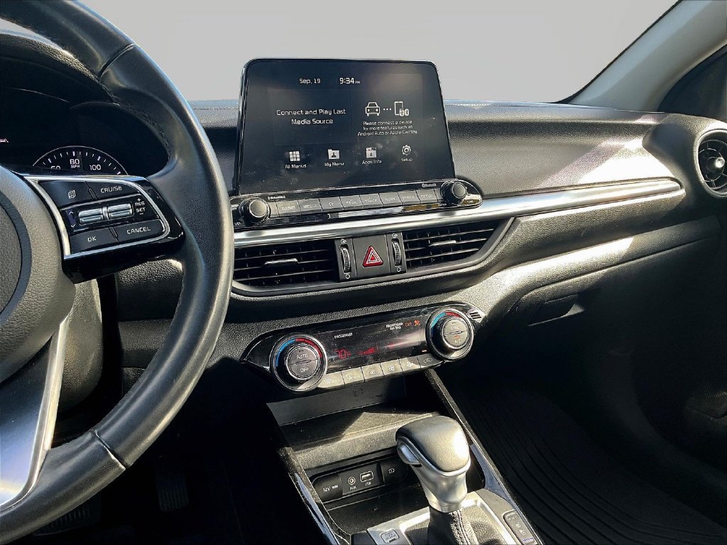 Used 2020 Kia Forte EX FWD image 11