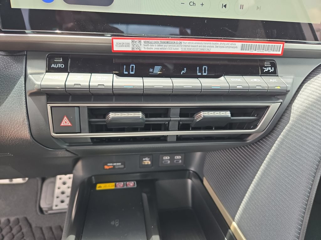 New 2026 Toyota Camry SE w/ Multimedia Upgrade Package FWD image 21