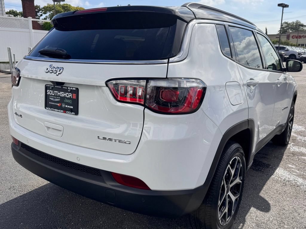 New 2026 Jeep Compass Limited w/ Sun, Sound & Navigation Group AWD/4WD image 7