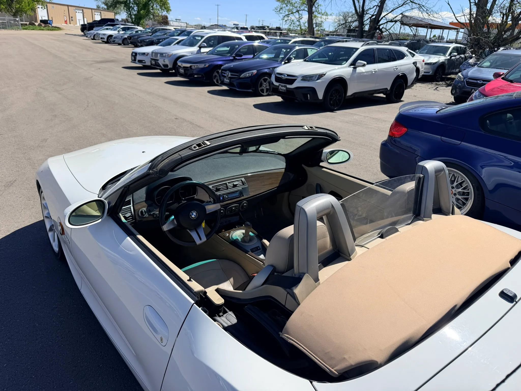 Used 2003 BMW Z4 2.5i RWD image 15