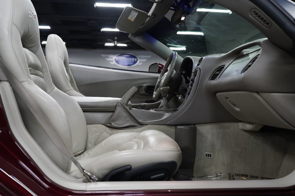 Used 2003 Chevrolet Corvette Convertible w/ Preferred Equipment Group1 RWD image 26