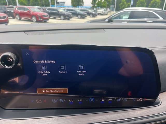 New 2025 Chevrolet Tahoe Premier w/ Sun And Tow Package image 35