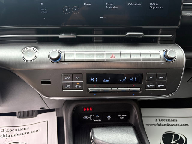 Used 2025 Hyundai Kona SEL FWD image 24