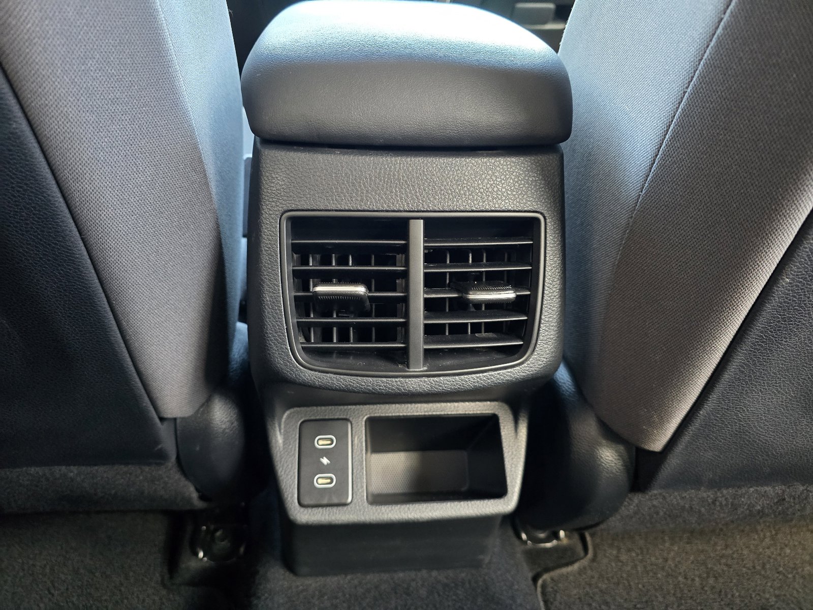 Used 2024 Kia Seltos LX image 24