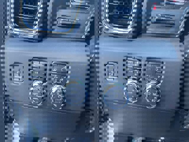 Used 2024 GMC Sierra 2500 Denali Ultimate image 17