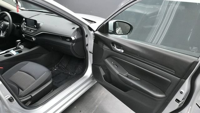 Used 2021 Nissan Altima 2.5 S FWD image 14