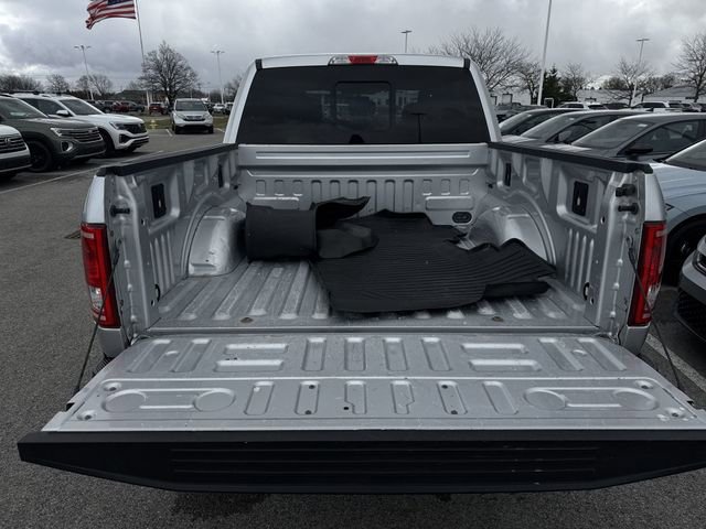 Used 2017 Ford F150 XLT w/ Equipment Group 302A Luxury AWD/4WD image 24