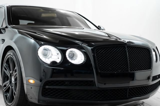 Used 2016 Bentley Flying Spur V8 AWD/4WD image 12