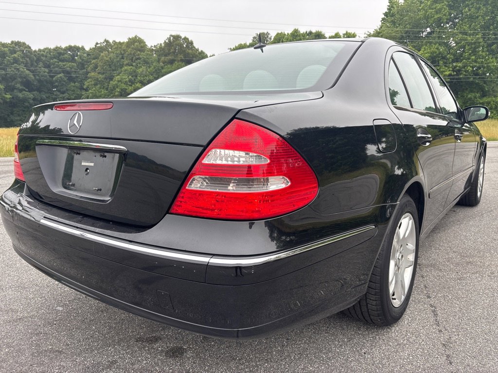 Used 2003 Mercedes-Benz E 320 Sedan image 5