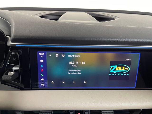 New 2025 Porsche Macan Electric image 40