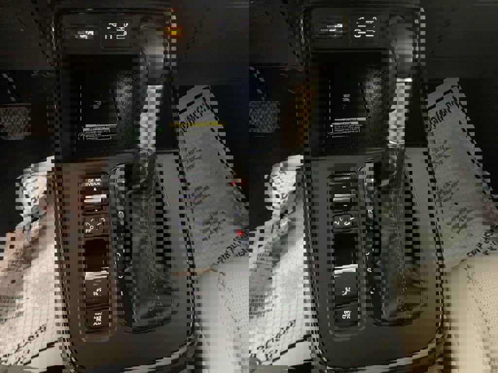 Used 2023 Honda CR-V EX-L image 18