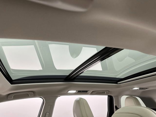 Used 2024 Subaru Ascent Limited w/ Technology Package image 22