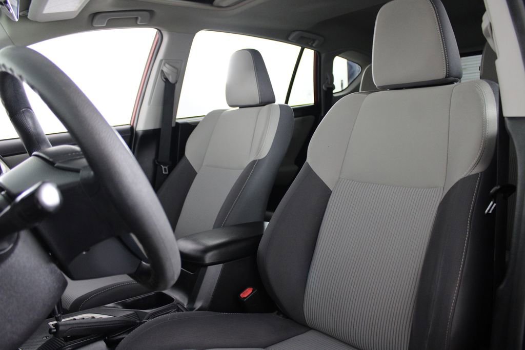 Used 2015 Toyota RAV4 XLE image 19