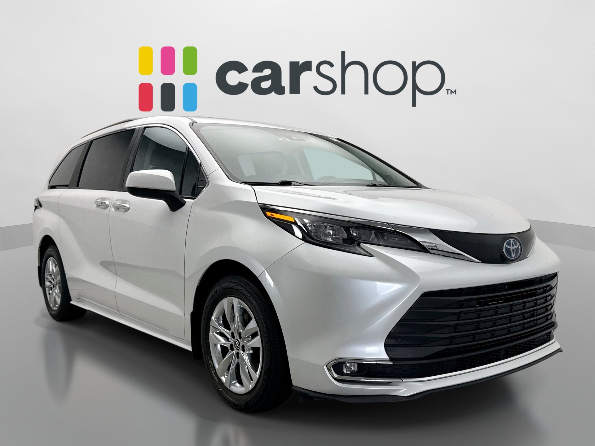 Used 2024 Toyota Sienna XLE w/ XLE Plus Package AWD/4WD image 7
