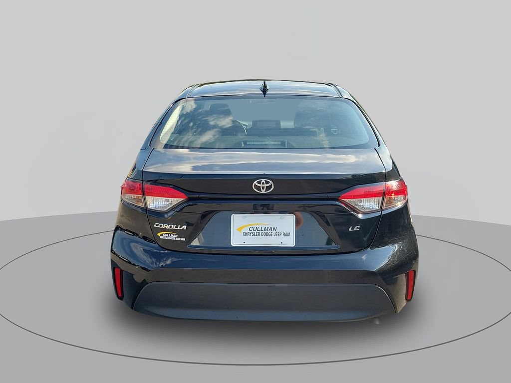 Used 2024 Toyota Corolla LE FWD image 4