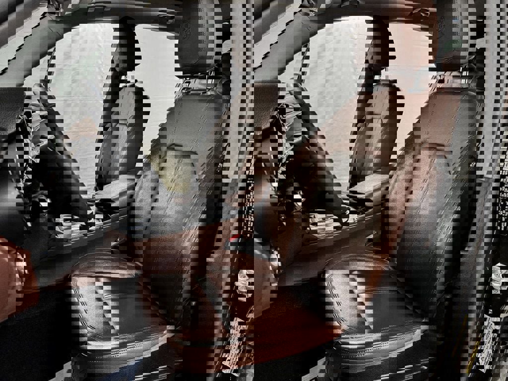 Used 2018 Alfa Romeo Stelvio AWD image 7