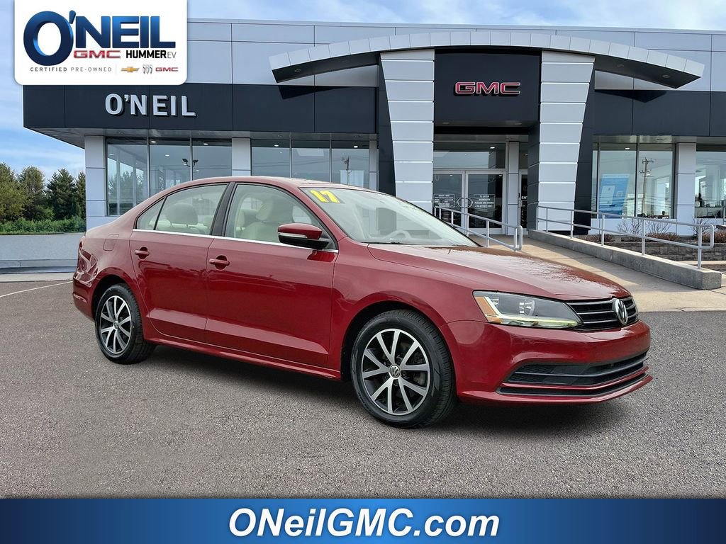 Used 2017 Volkswagen Jetta SE image 1