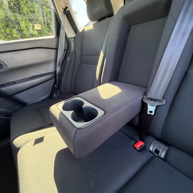 Used 2024 Nissan Rogue S FWD image 24